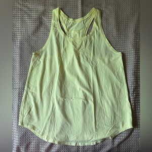 Lululemon Women's Yellow Tank Top EUC see measurements